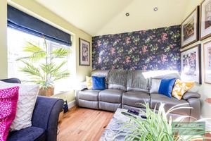 Photo 13- click for photo gallery